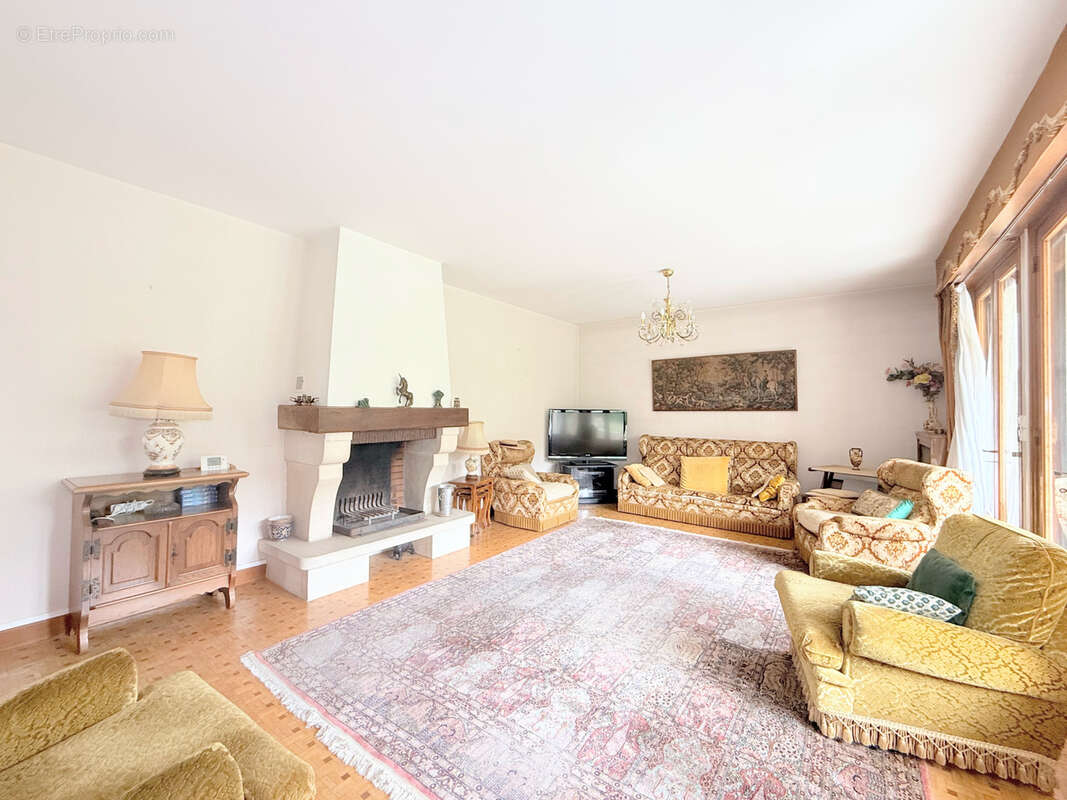 Maison à RUEIL-MALMAISON