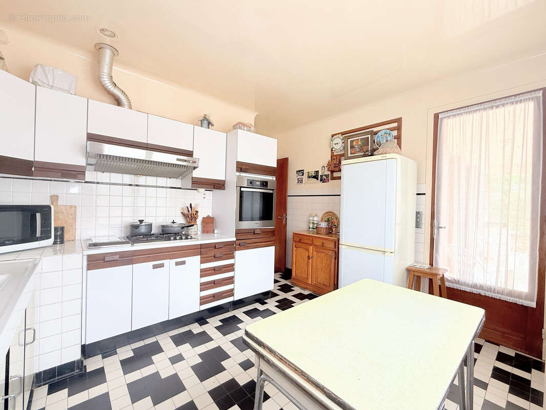 Maison à RUEIL-MALMAISON