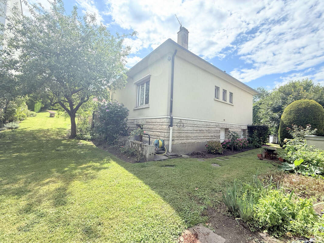 Maison à RUEIL-MALMAISON