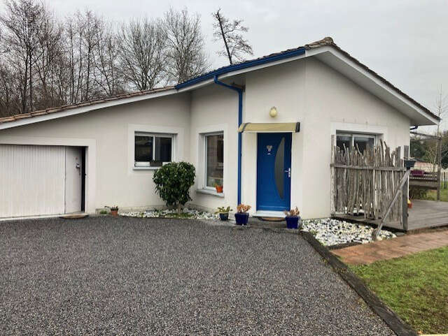 Maison à SAINT-LAURENT-MEDOC