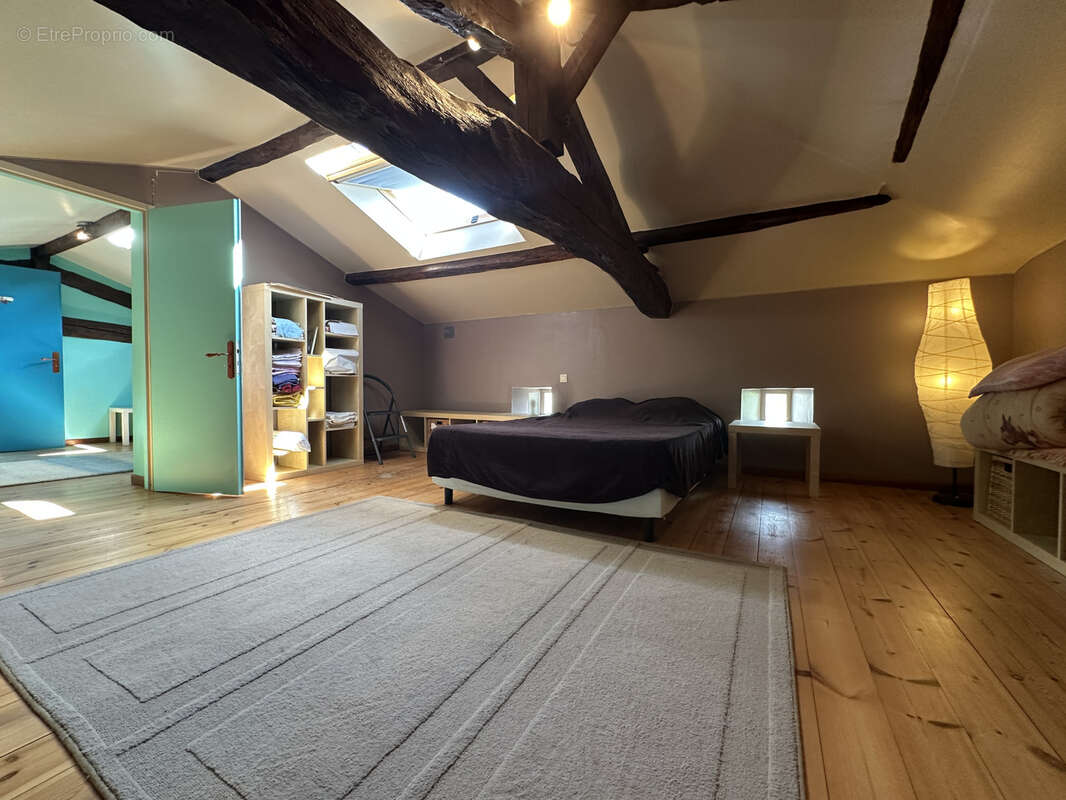 Maison à SAINT-GERMAIN-DE-VIBRAC