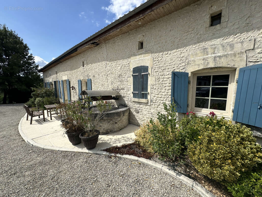 Maison à SAINT-GERMAIN-DE-VIBRAC