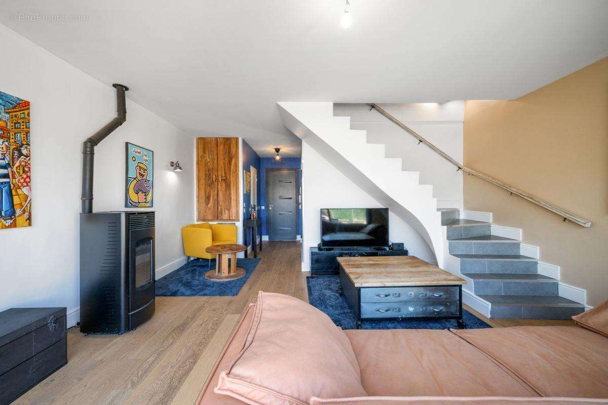 Maison à CAGNES-SUR-MER