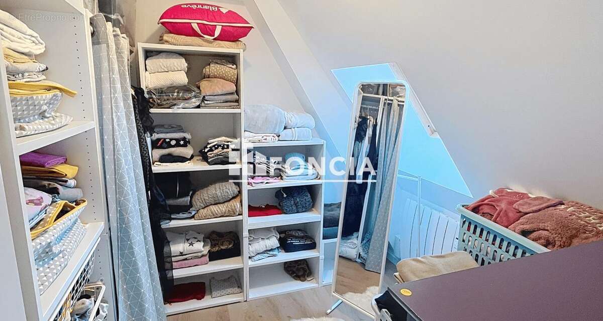 Maison à HERMIVAL-LES-VAUX