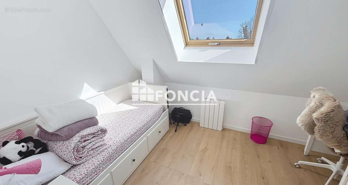 Maison à HERMIVAL-LES-VAUX