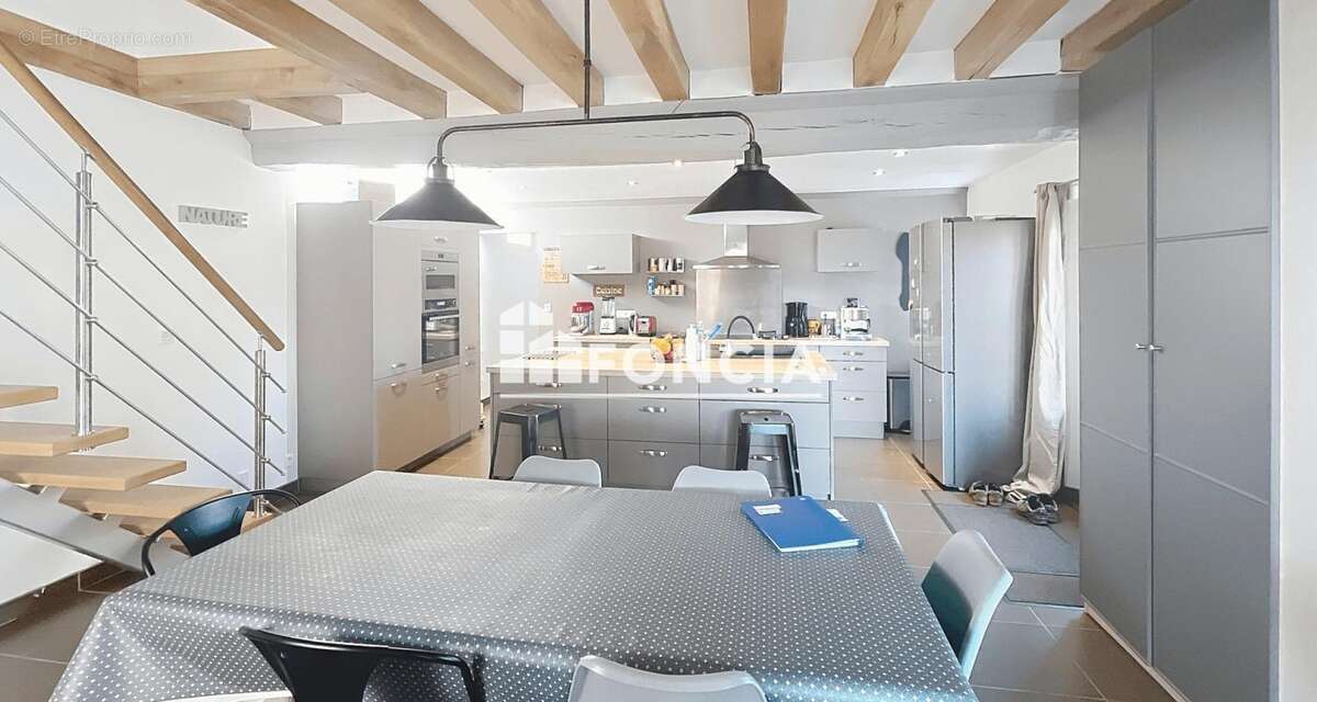 Maison à HERMIVAL-LES-VAUX