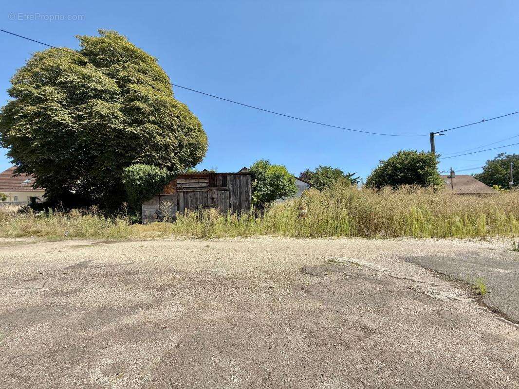 Maison à ARC-SUR-TILLE