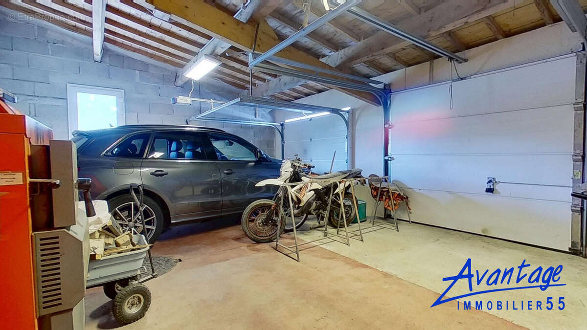 Maison à ERIZE-LA-BRULEE