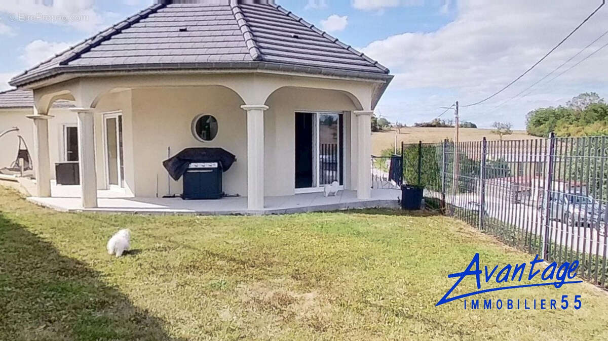 Maison à ERIZE-LA-BRULEE