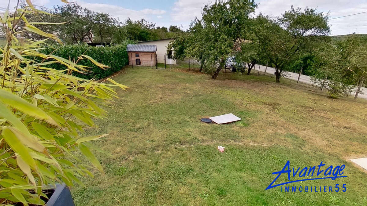 Maison à ERIZE-LA-BRULEE