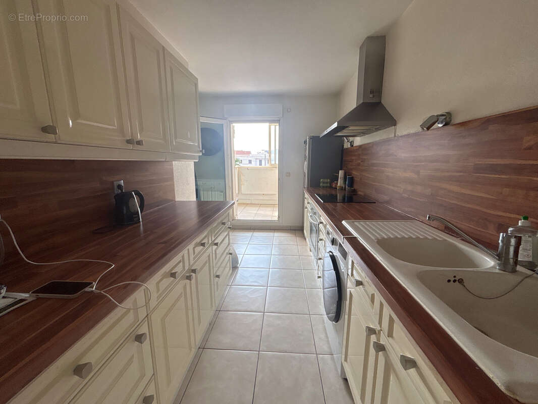 Appartement à FREJUS