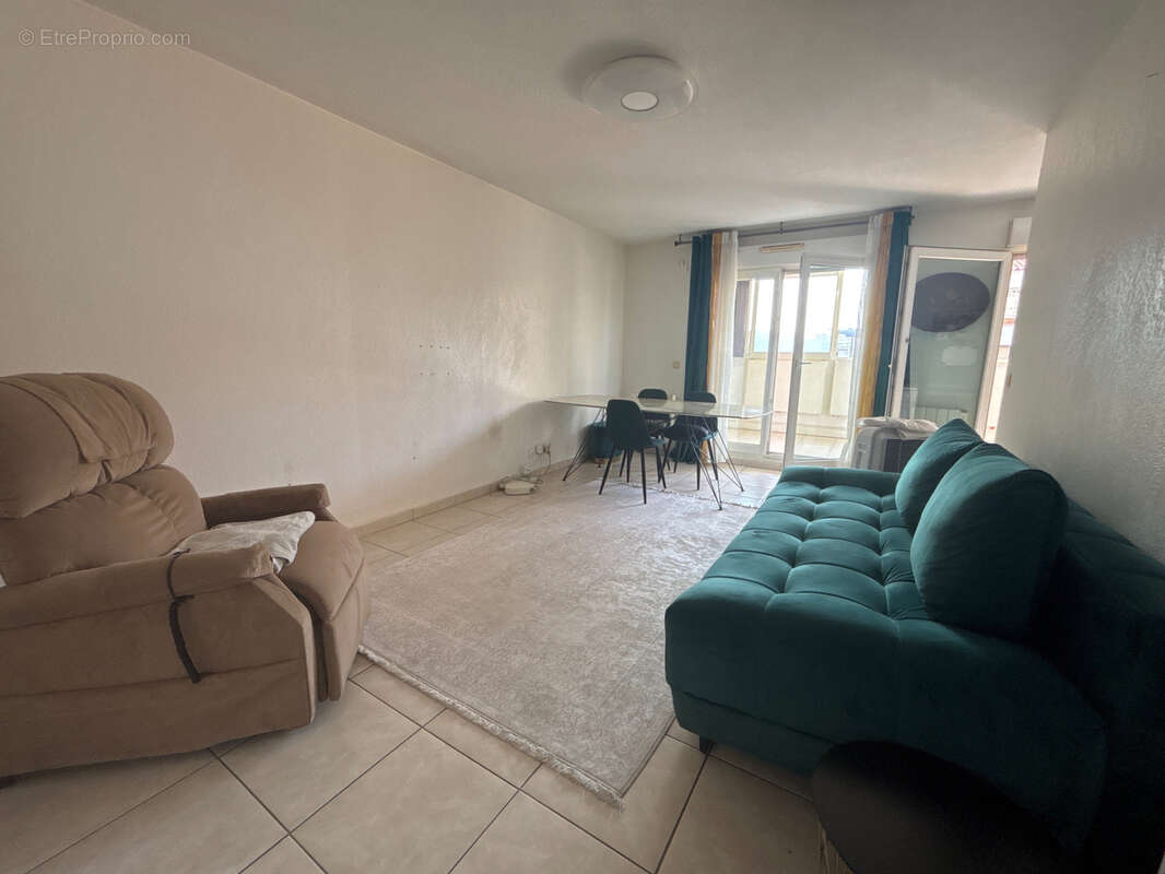 Appartement à FREJUS