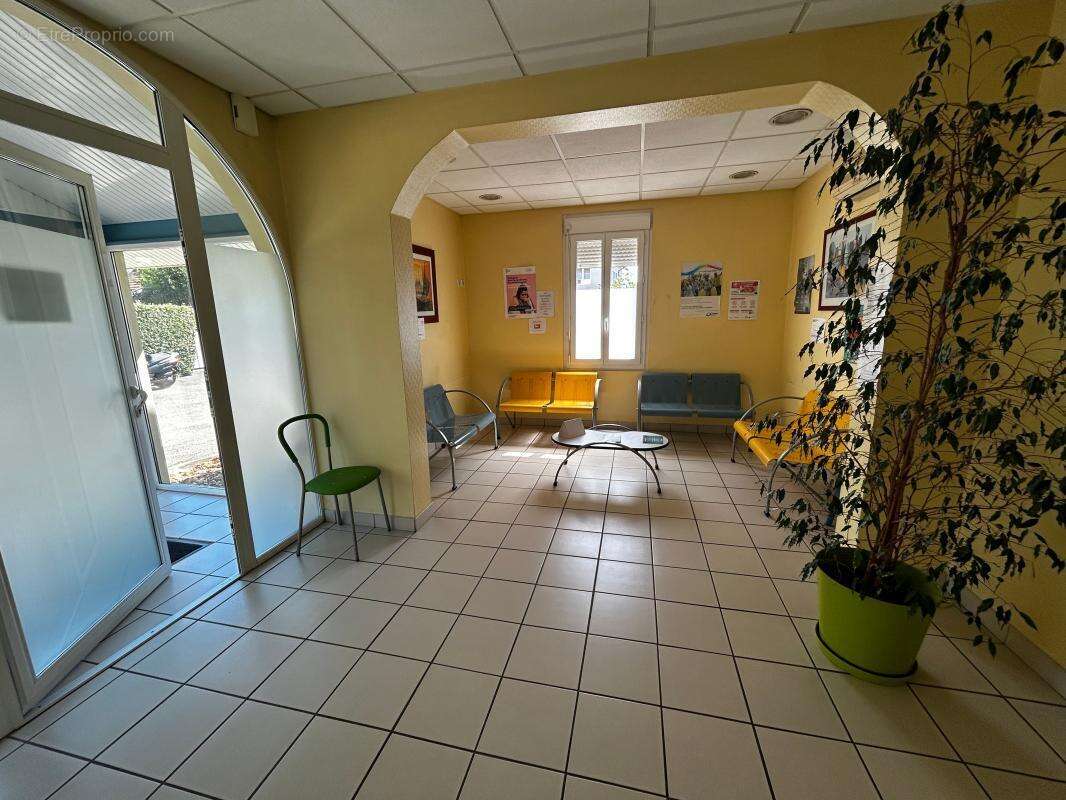 Commerce à MONT-DE-MARSAN