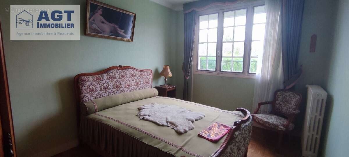 Maison à MILLY-SUR-THERAIN