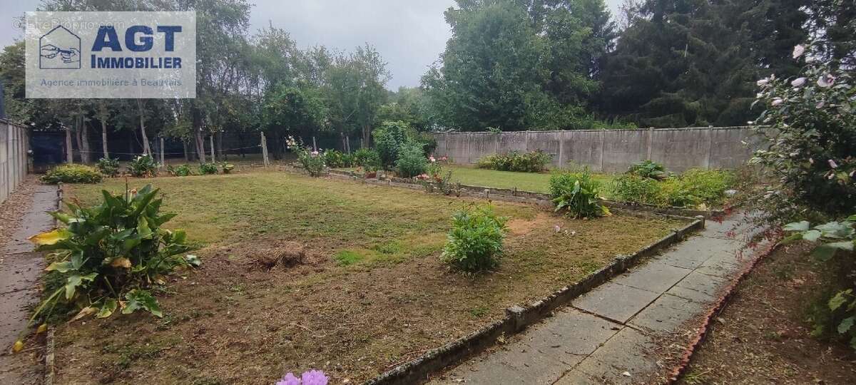 Maison à MILLY-SUR-THERAIN