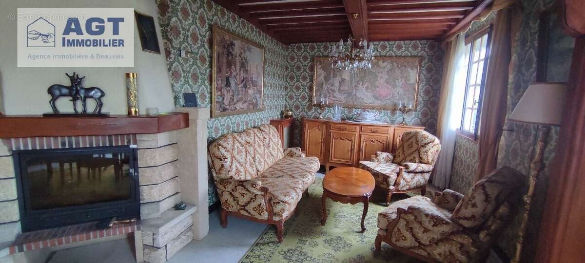 Maison à MILLY-SUR-THERAIN