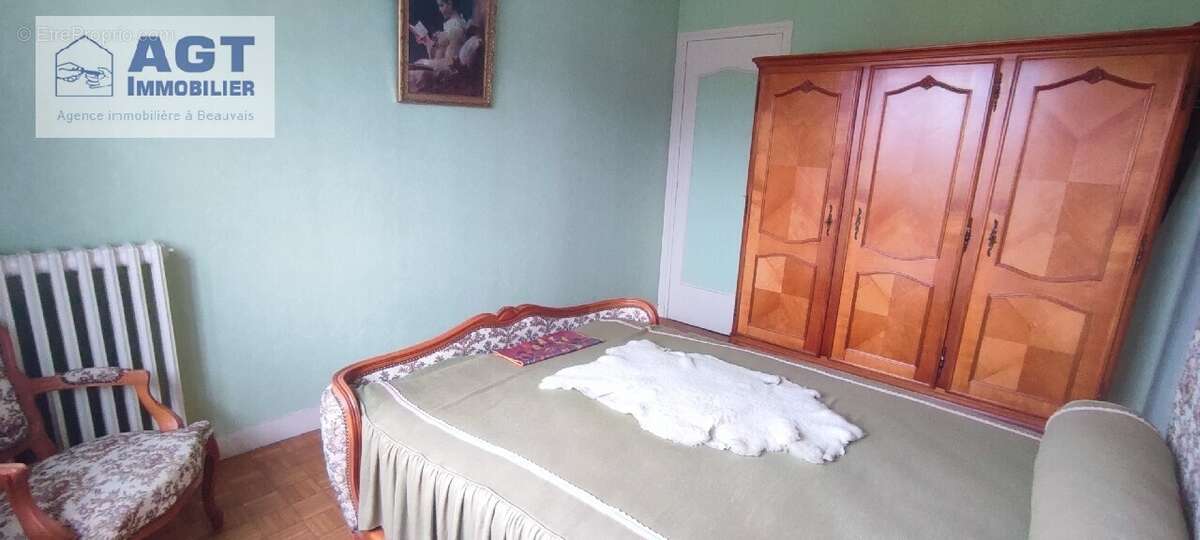 Maison à MILLY-SUR-THERAIN