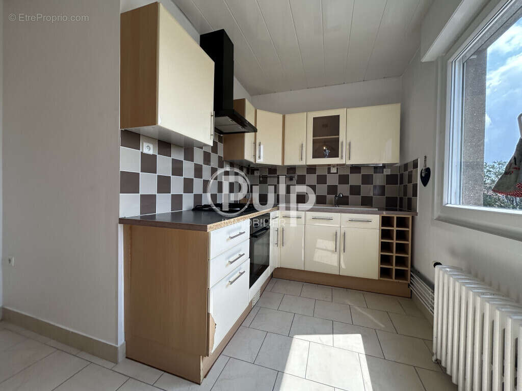 Appartement à HESDIGNEUL-LES-BETHUNE