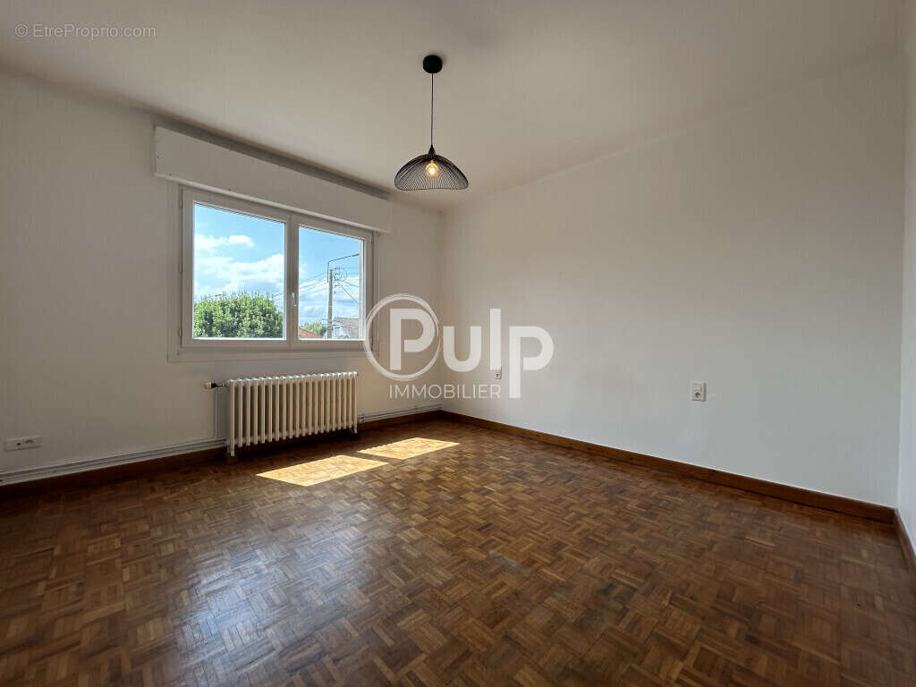 Appartement à HESDIGNEUL-LES-BETHUNE