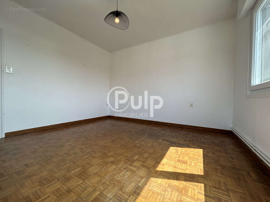 Appartement à HESDIGNEUL-LES-BETHUNE