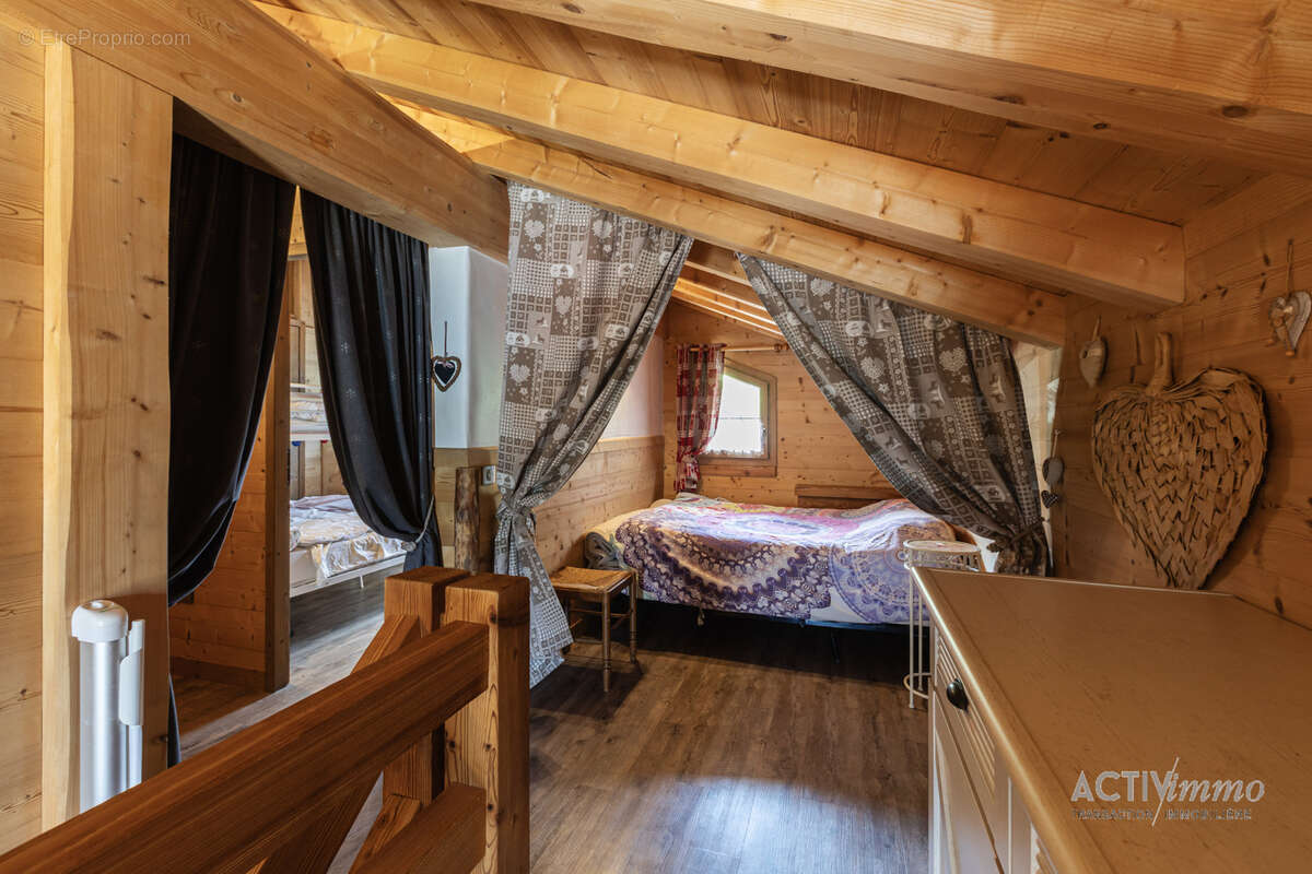 Maison à SAINT-MARTIN-DE-BELLEVILLE