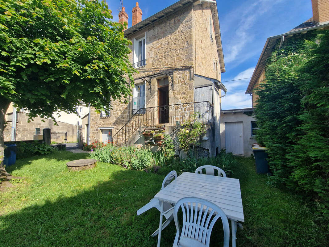 Appartement à BRIVE-LA-GAILLARDE