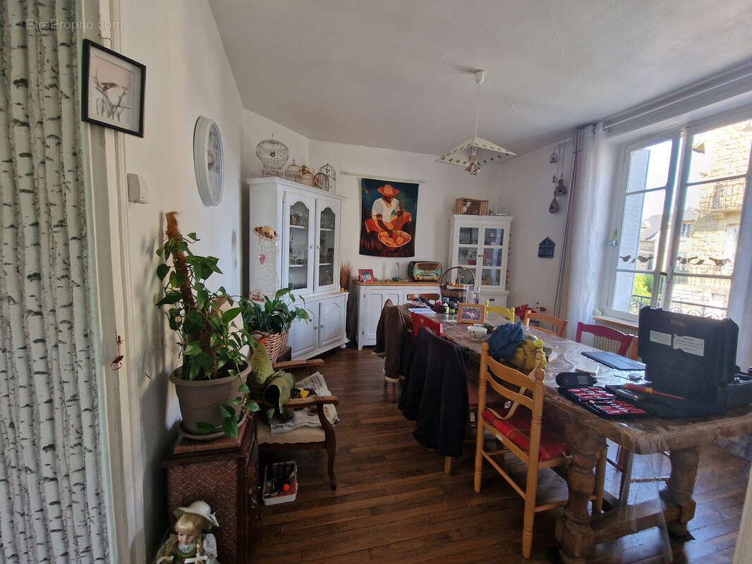 Appartement à BRIVE-LA-GAILLARDE