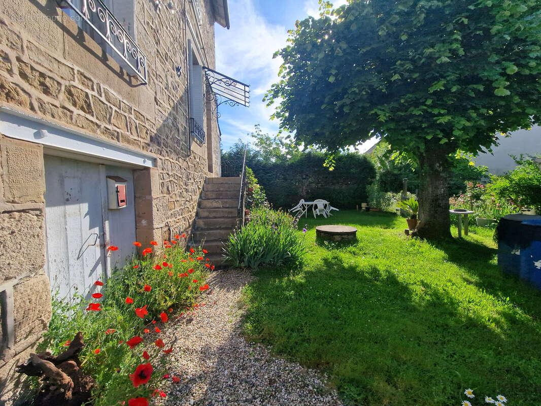 Appartement à BRIVE-LA-GAILLARDE