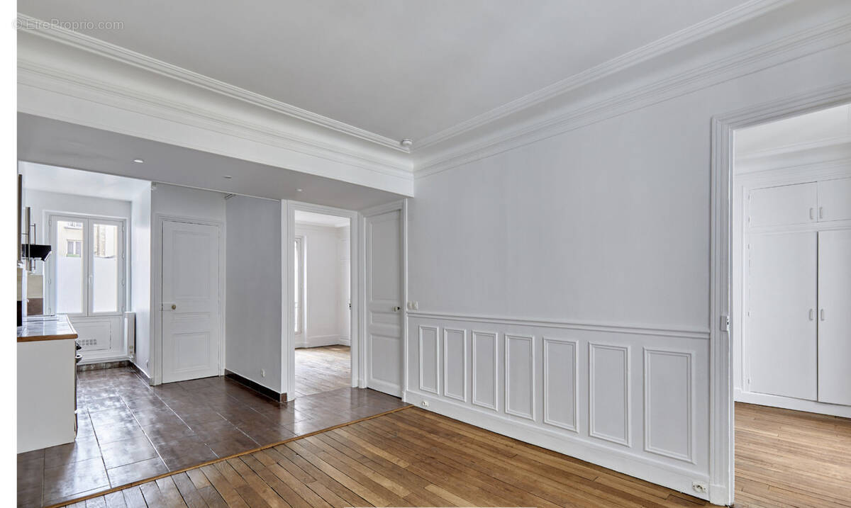 Appartement à PARIS-18E