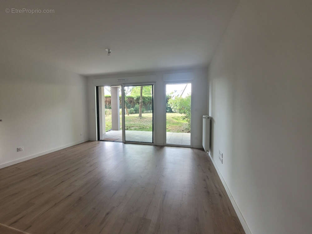 Appartement à SAINT-ERBLON