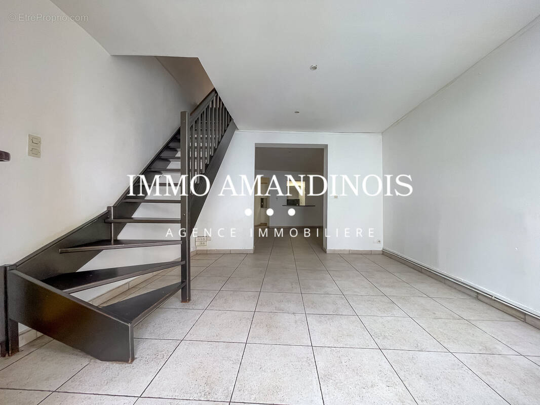 Maison à SAINT-AMAND-LES-EAUX