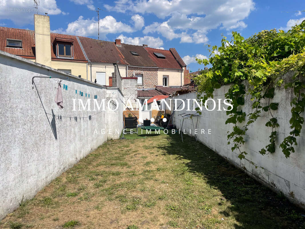 Maison à SAINT-AMAND-LES-EAUX