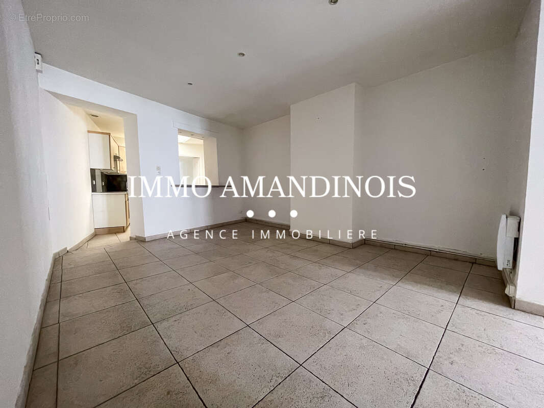 Maison à SAINT-AMAND-LES-EAUX