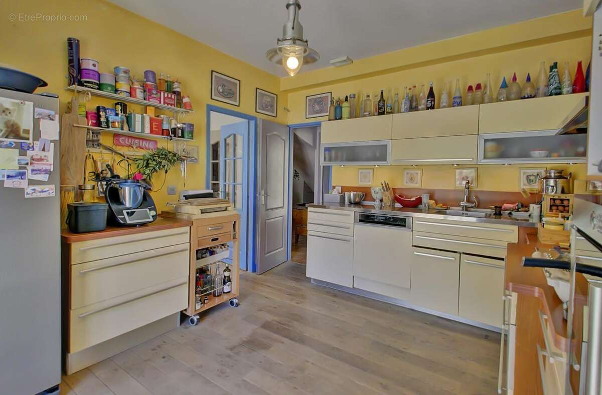 Maison à SAINT-CYR-AU-MONT-D&#039;OR