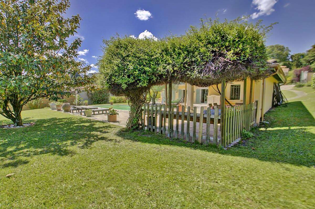 Maison à SAINT-CYR-AU-MONT-D&#039;OR