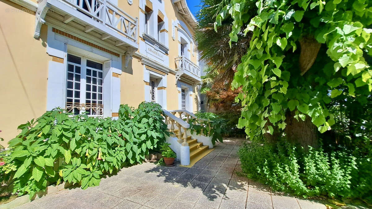 Maison à SAINT-GEORGES-DE-DIDONNE