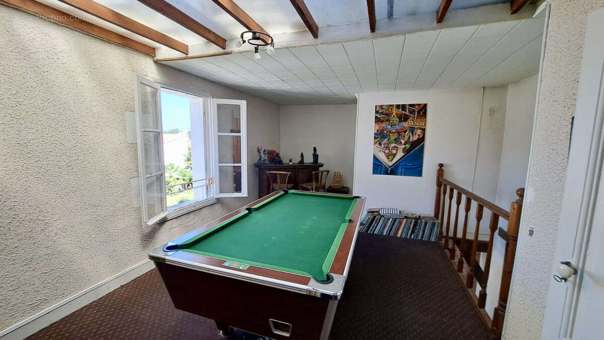 Maison à SAINT-GEORGES-DE-DIDONNE