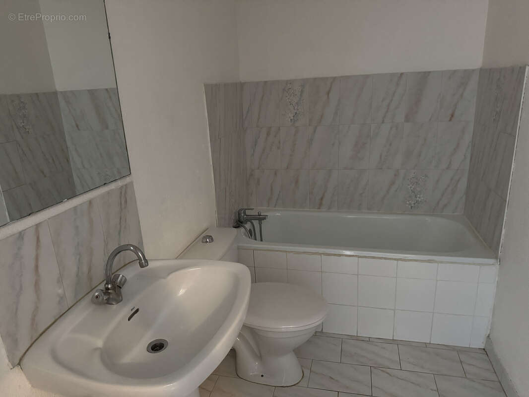 Appartement à CLERMONT-L&#039;HERAULT