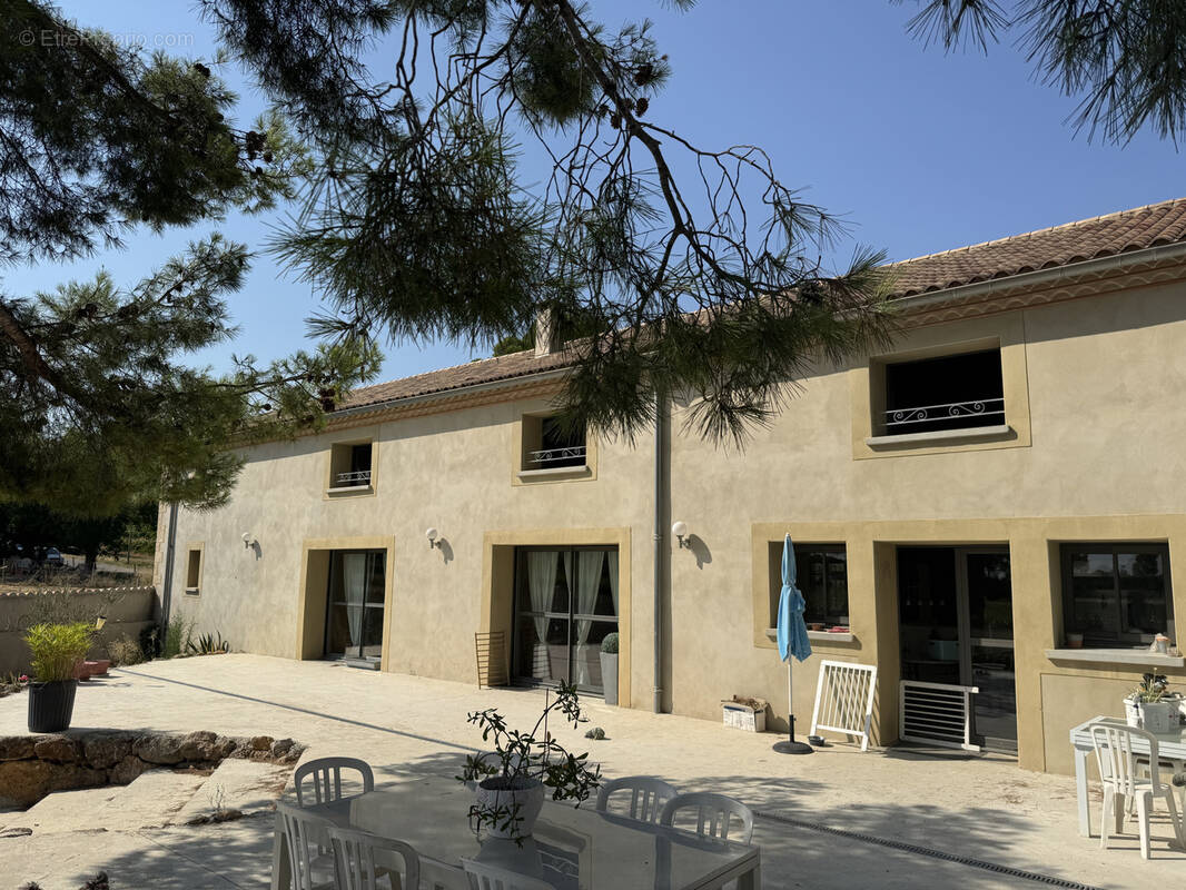 Maison à SAINT-CHINIAN