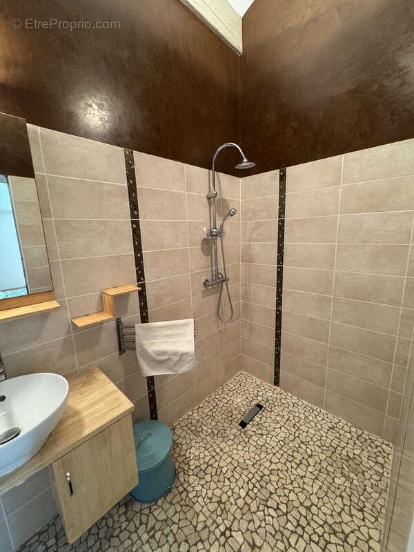 Maison à SAINT-CHINIAN