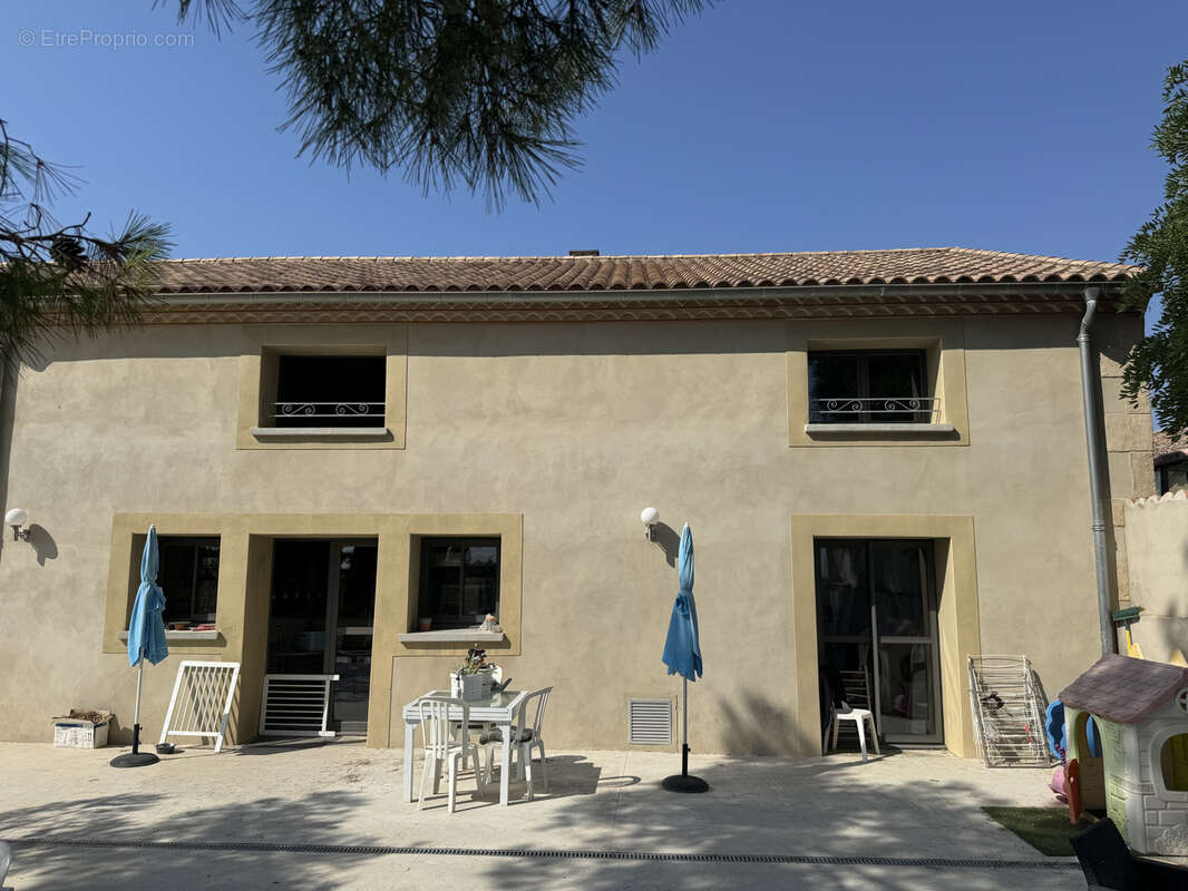 Maison à SAINT-CHINIAN