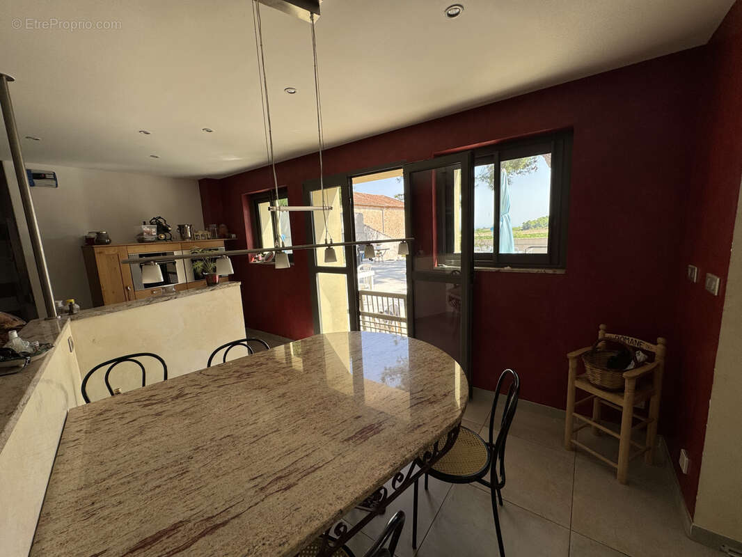 Maison à SAINT-CHINIAN