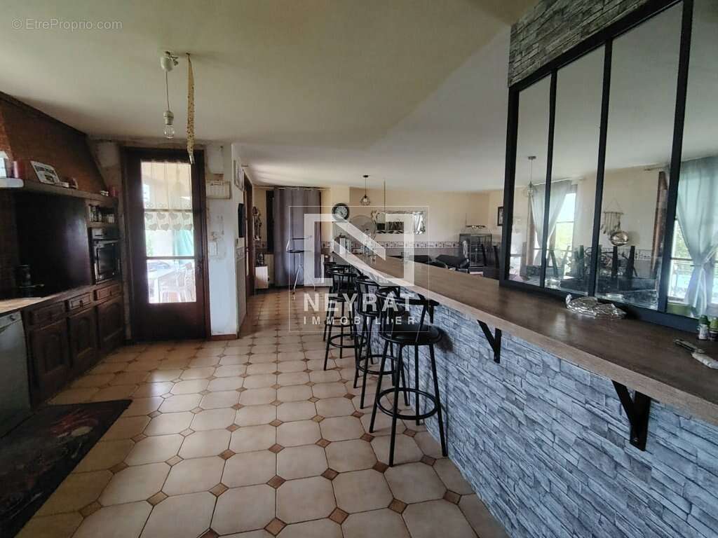 Maison à L&#039;ABERGEMENT-SAINTE-COLOMBE