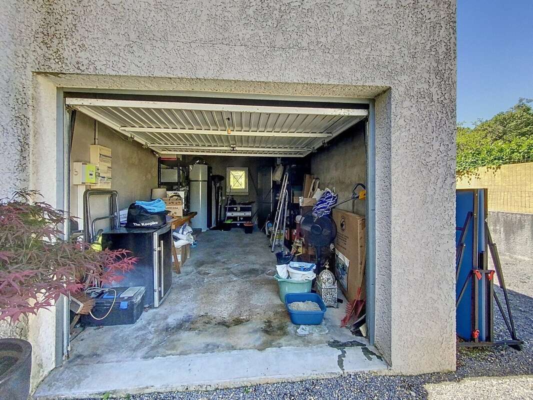 Maison à COURNONTERRAL