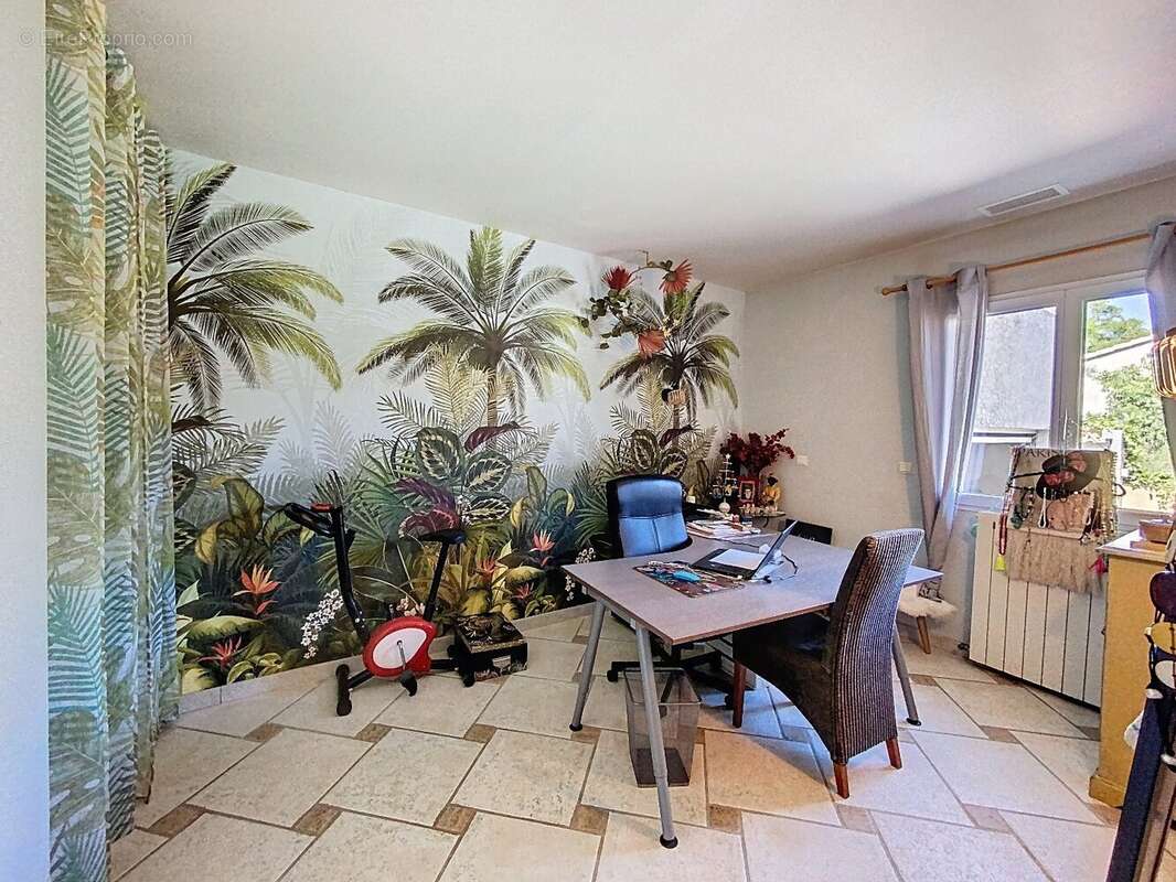 Maison à COURNONTERRAL