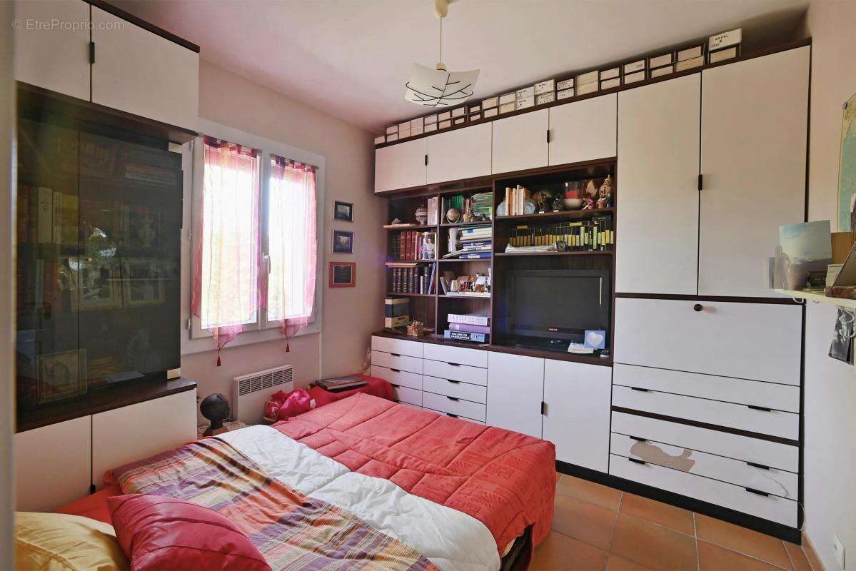 Maison à PERNES-LES-FONTAINES