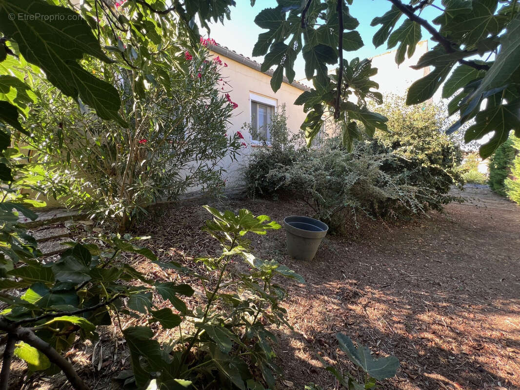 Maison à CORNEILHAN