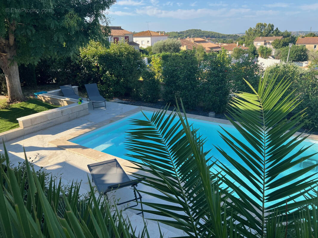 Maison à CORNEILHAN