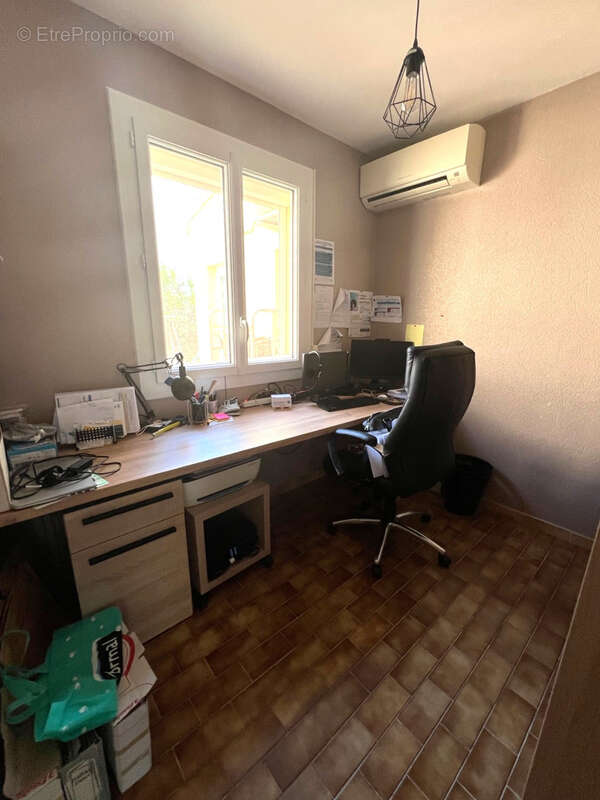 Maison à CORNEILHAN