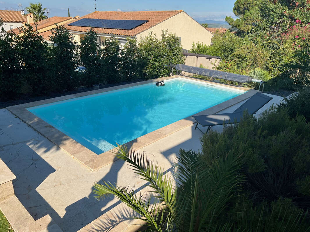 Maison à CORNEILHAN